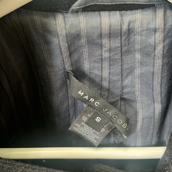 Marc Jacobs wool waist length jacket great condition just needs a cleaning - Picture 4 of 10
